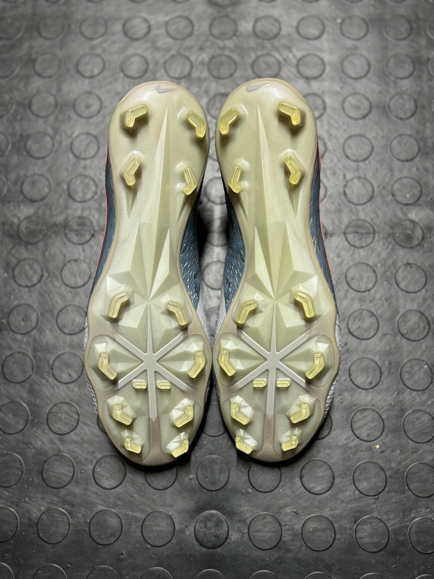 Nike Phantom Venom Elite FG - Grey / Orange