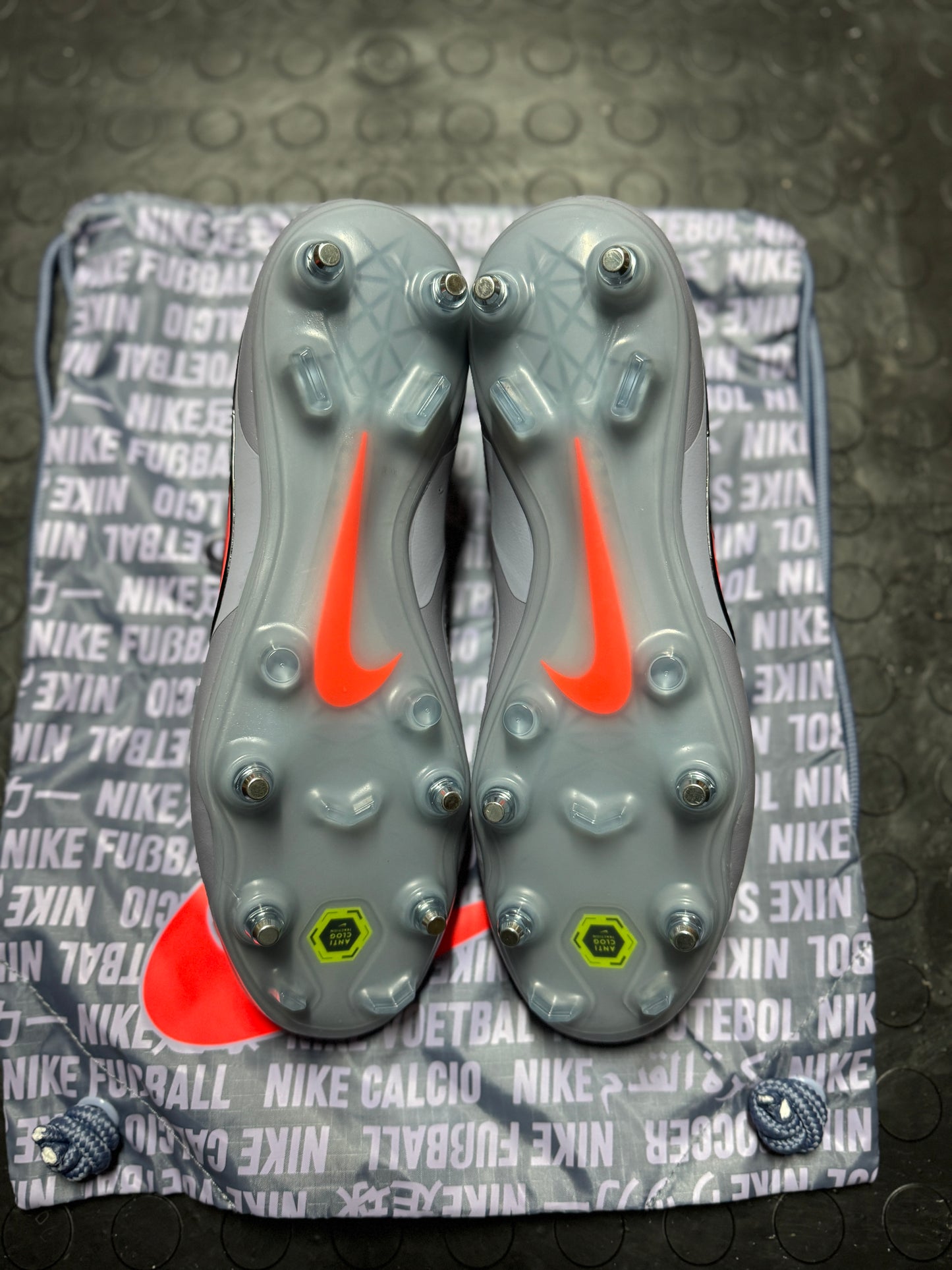 Nike Tiempo Legend 10 Elite SG-AC - Grey / Orange