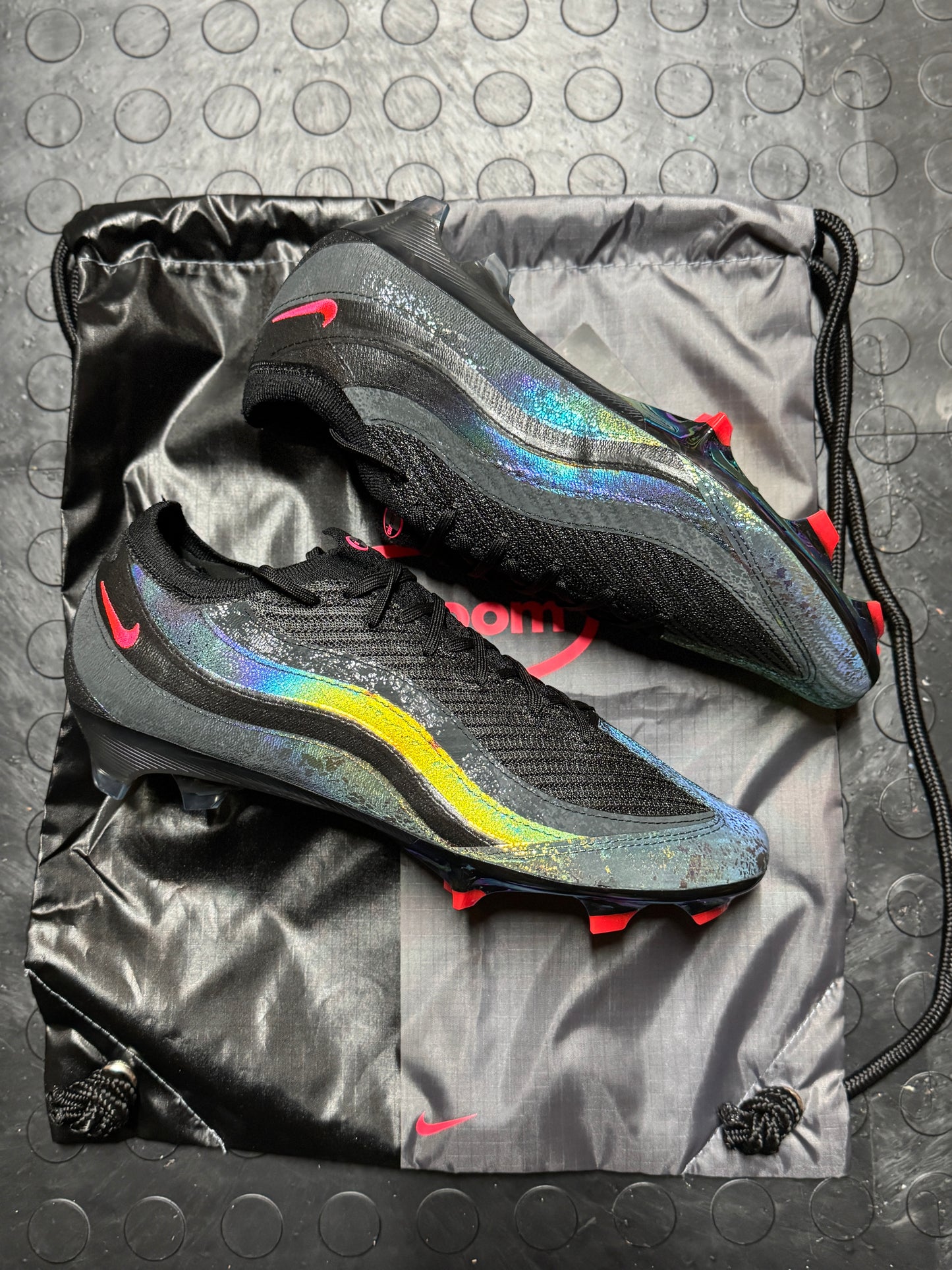 Nike Zoom Vapor 16 Elite x Air Max 95 SE FG - Black / Solar Red
