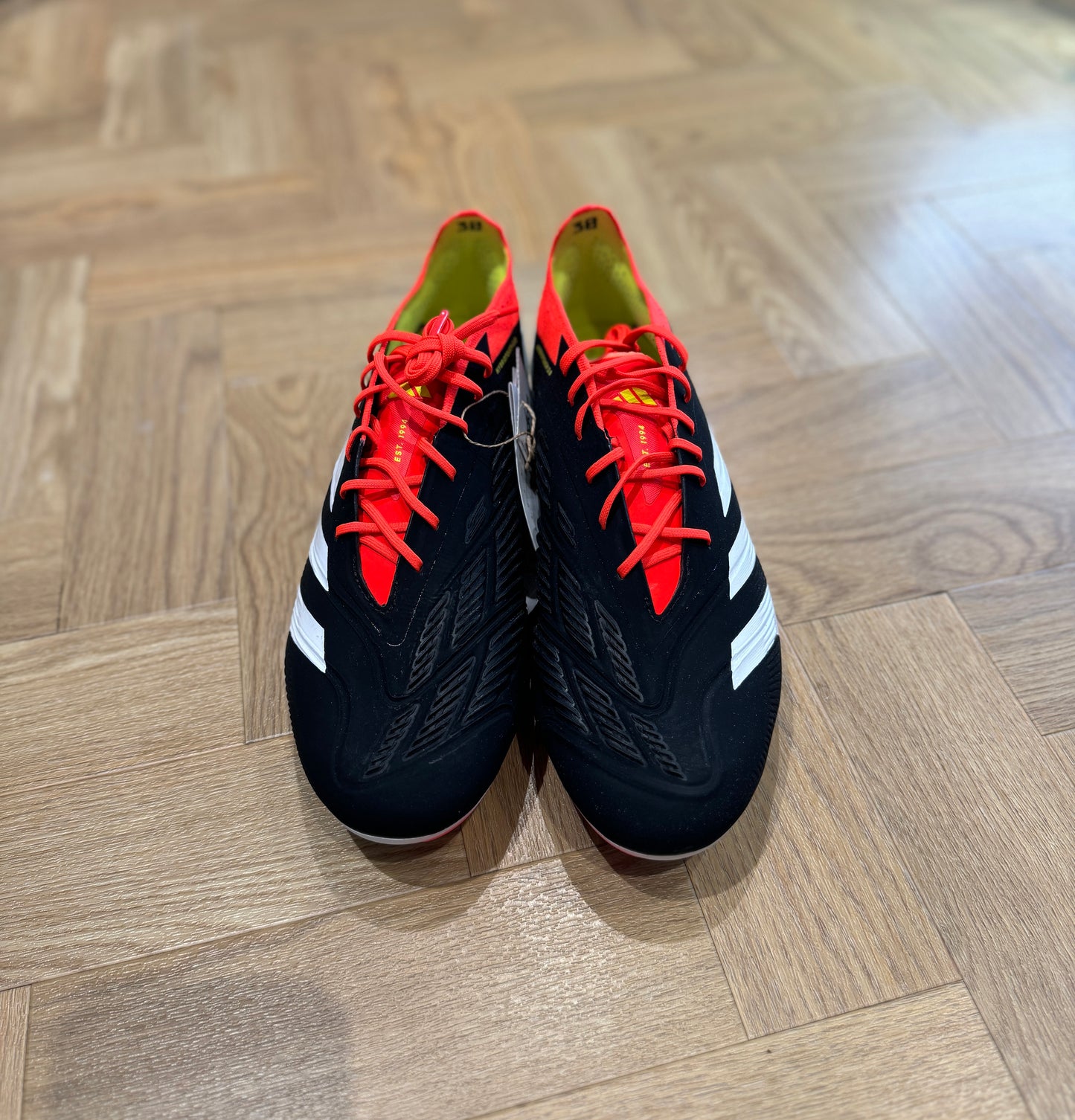 Adidas Predator Elite SG - Black / Red