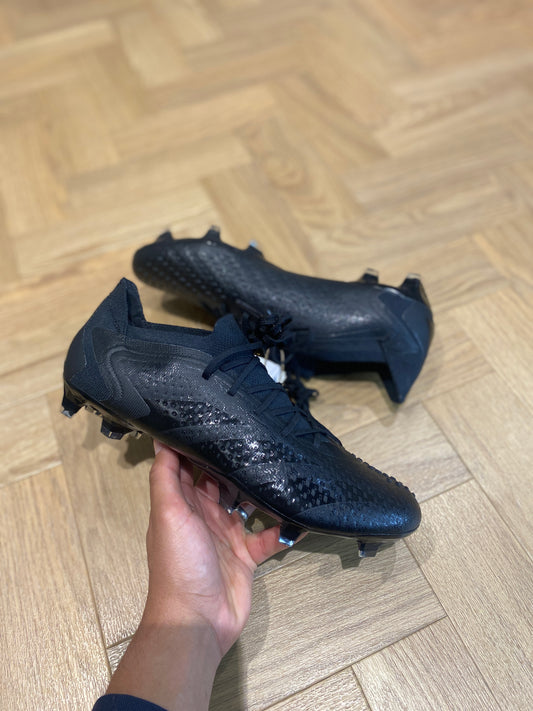 Adidas Predator Accuracy.1 FG - Black / Black