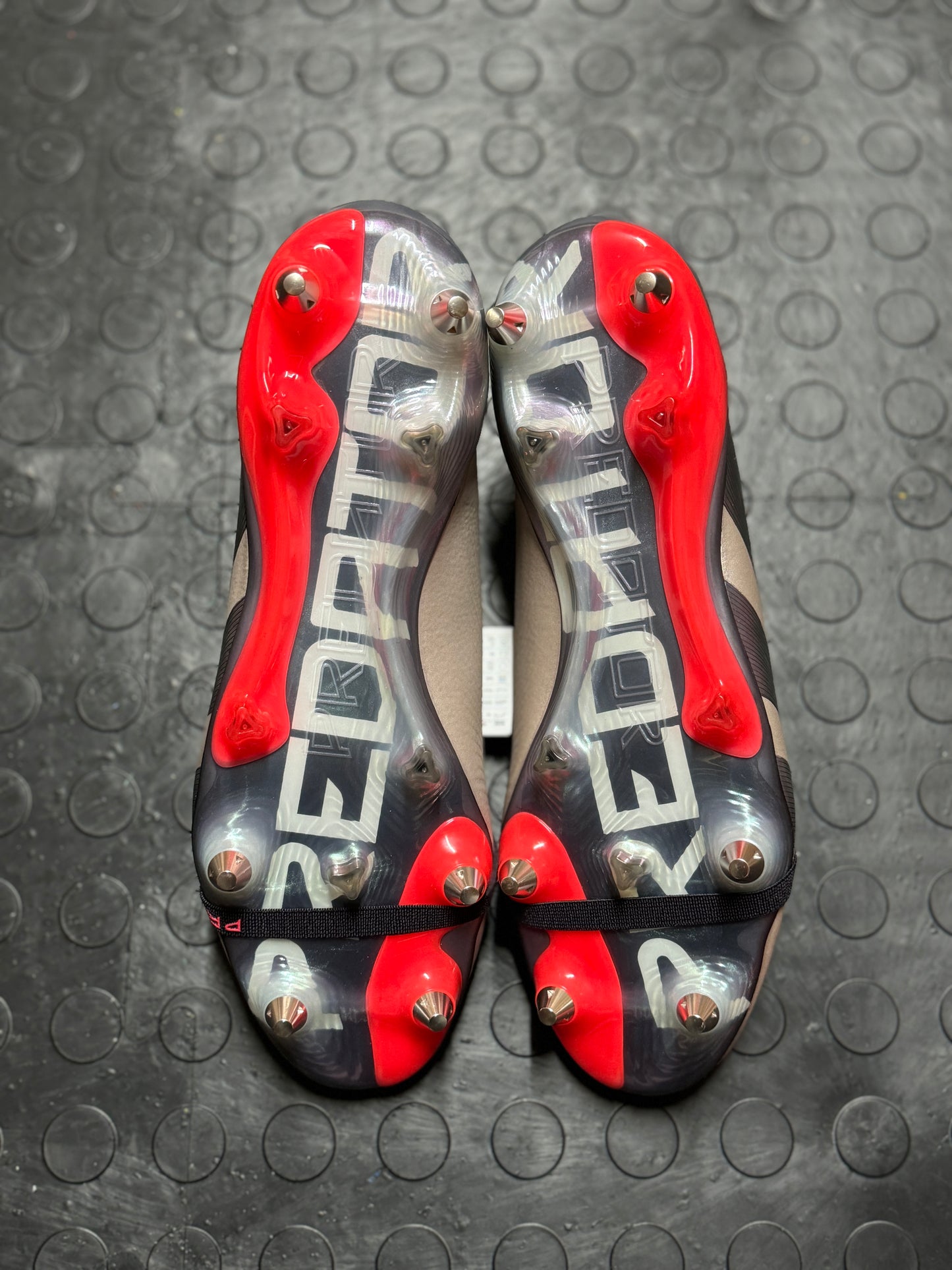 Adidas Predator Elite FT SG - Gold / Black / Red