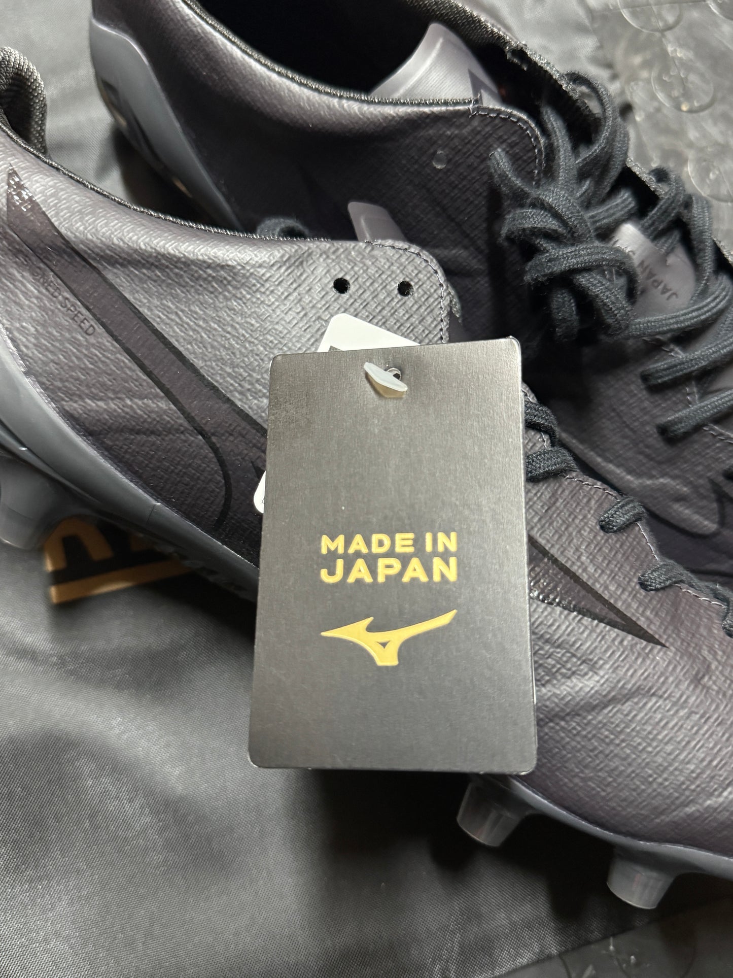 Mizuno Alpha II FG Made in Japan x Rebuild - Black / Black