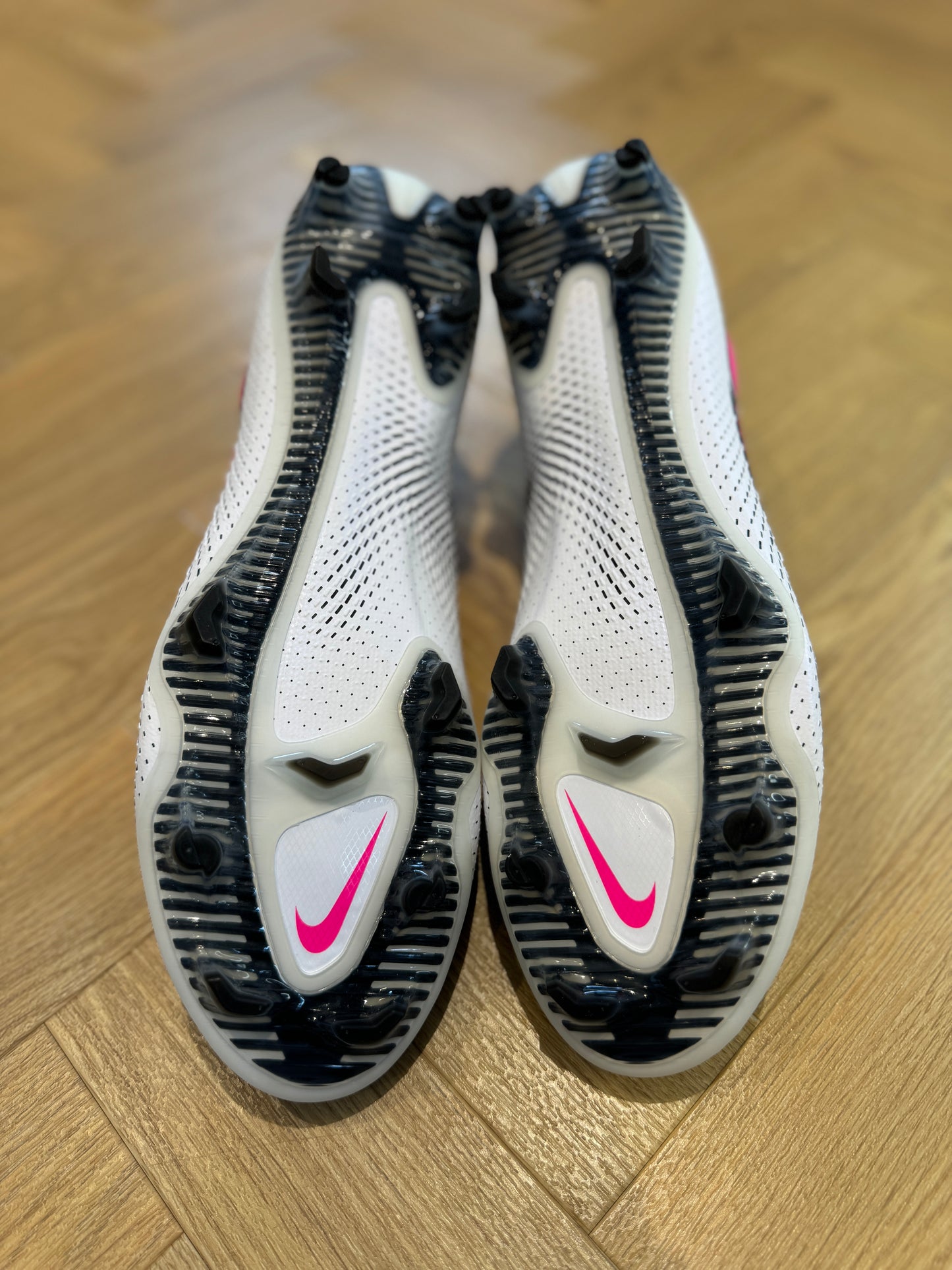 Nike Phantom GT Elite FG - White / Black