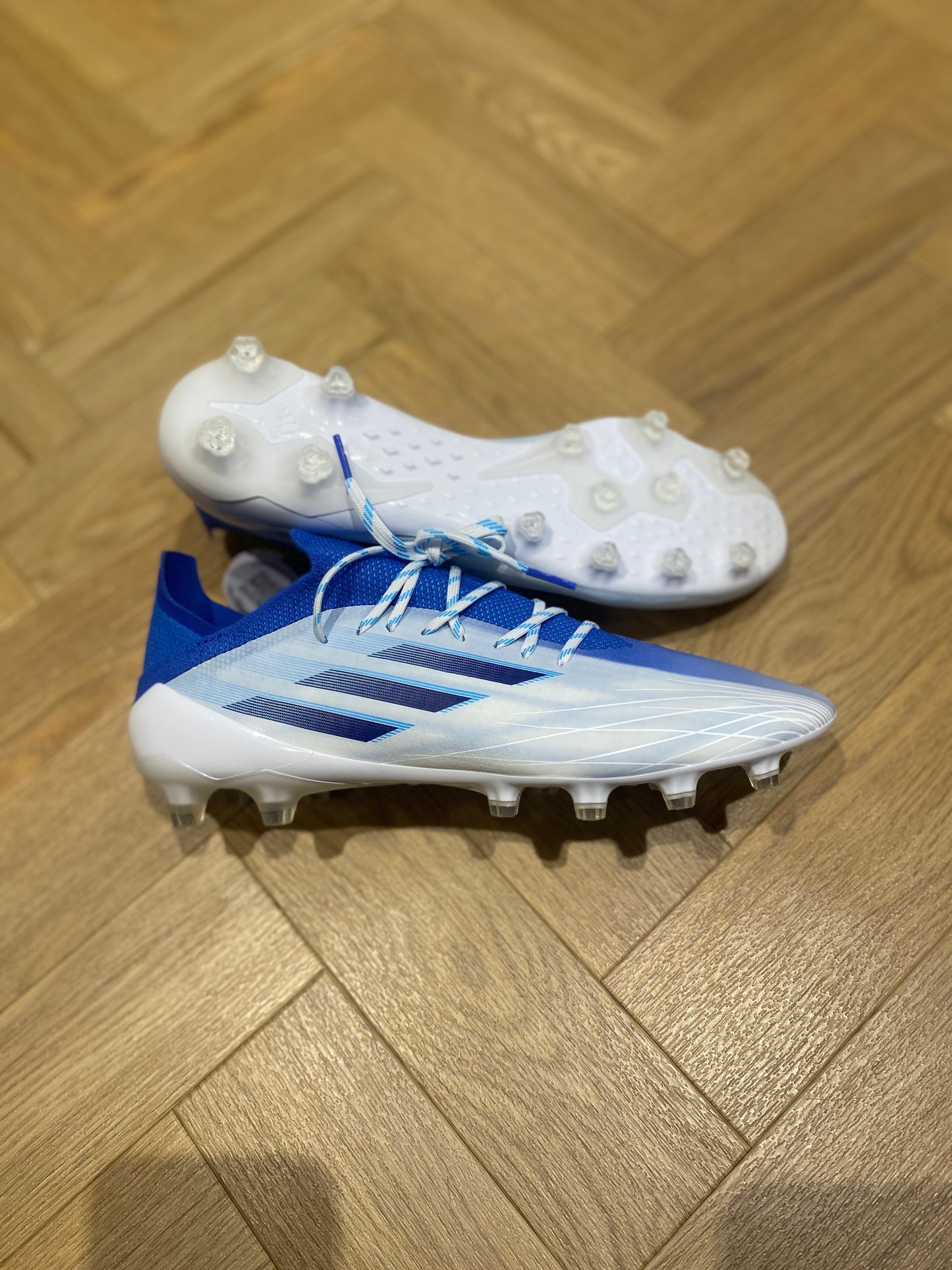 Adidas X Speedflow.1 AG - White / Blue