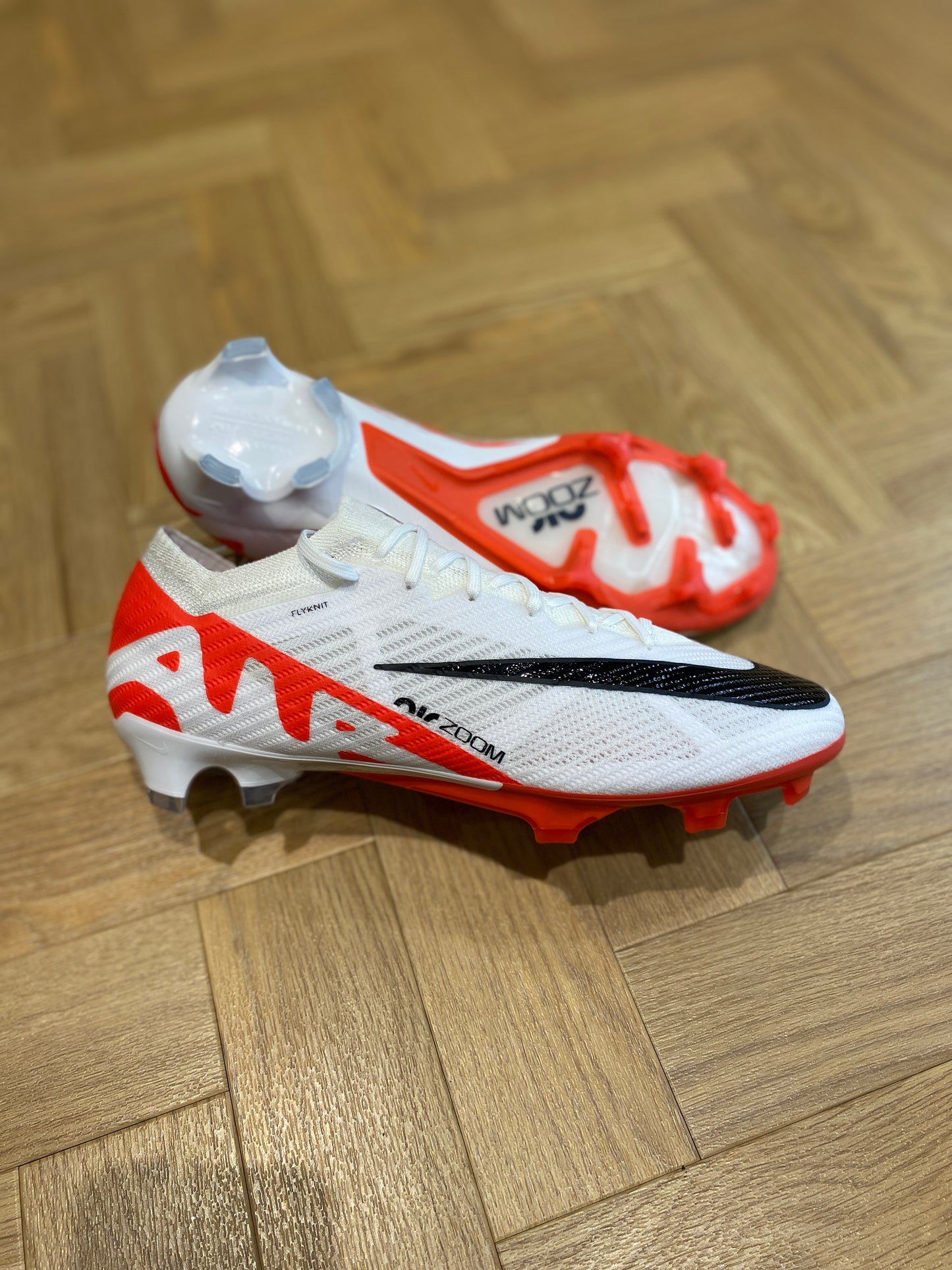 Nike Zoom Mercurial Vapor 15 FG - White / Red