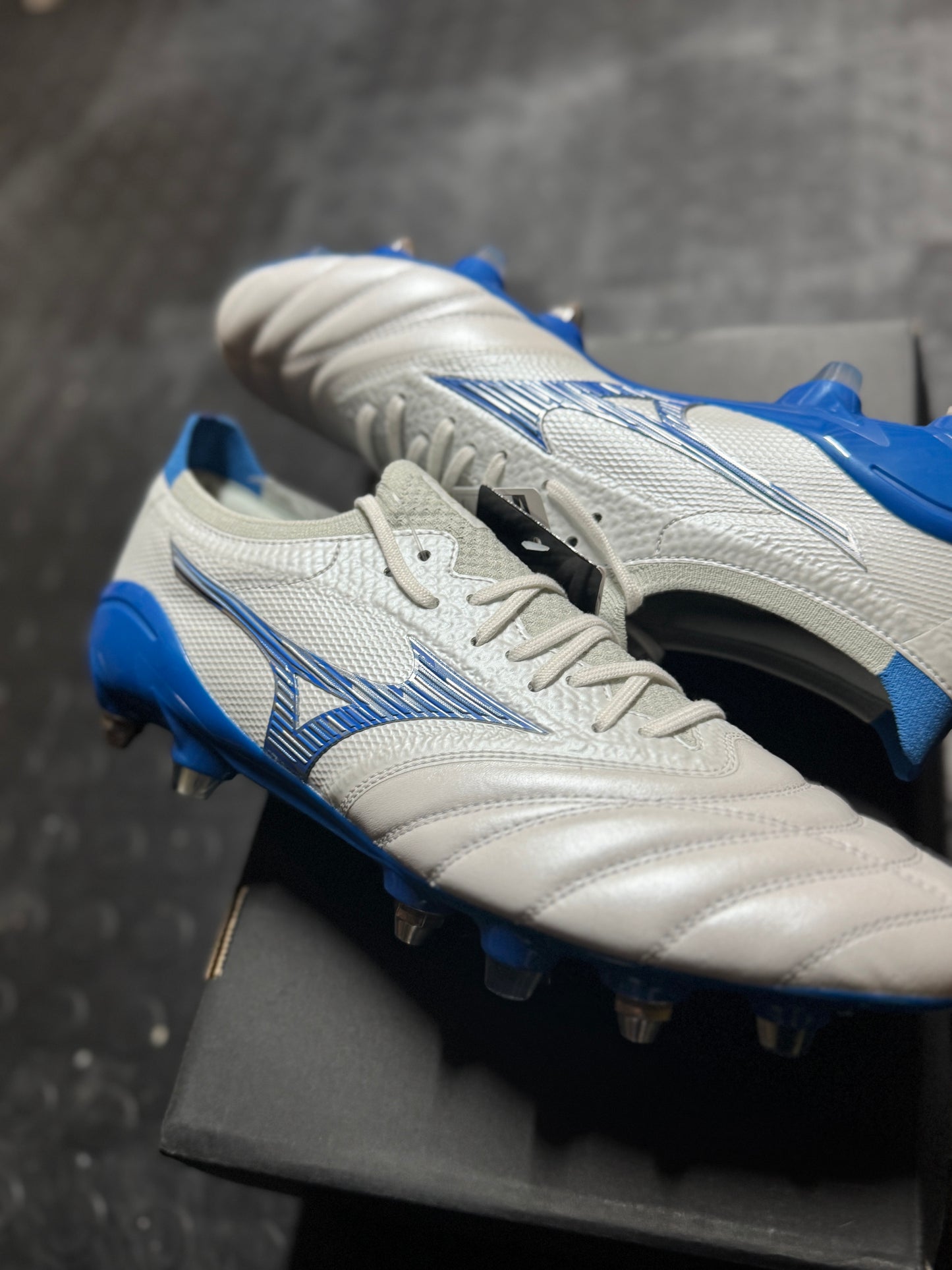 Mizuno Morelia Neo Beta 4 Elite MIJ - White / Blue