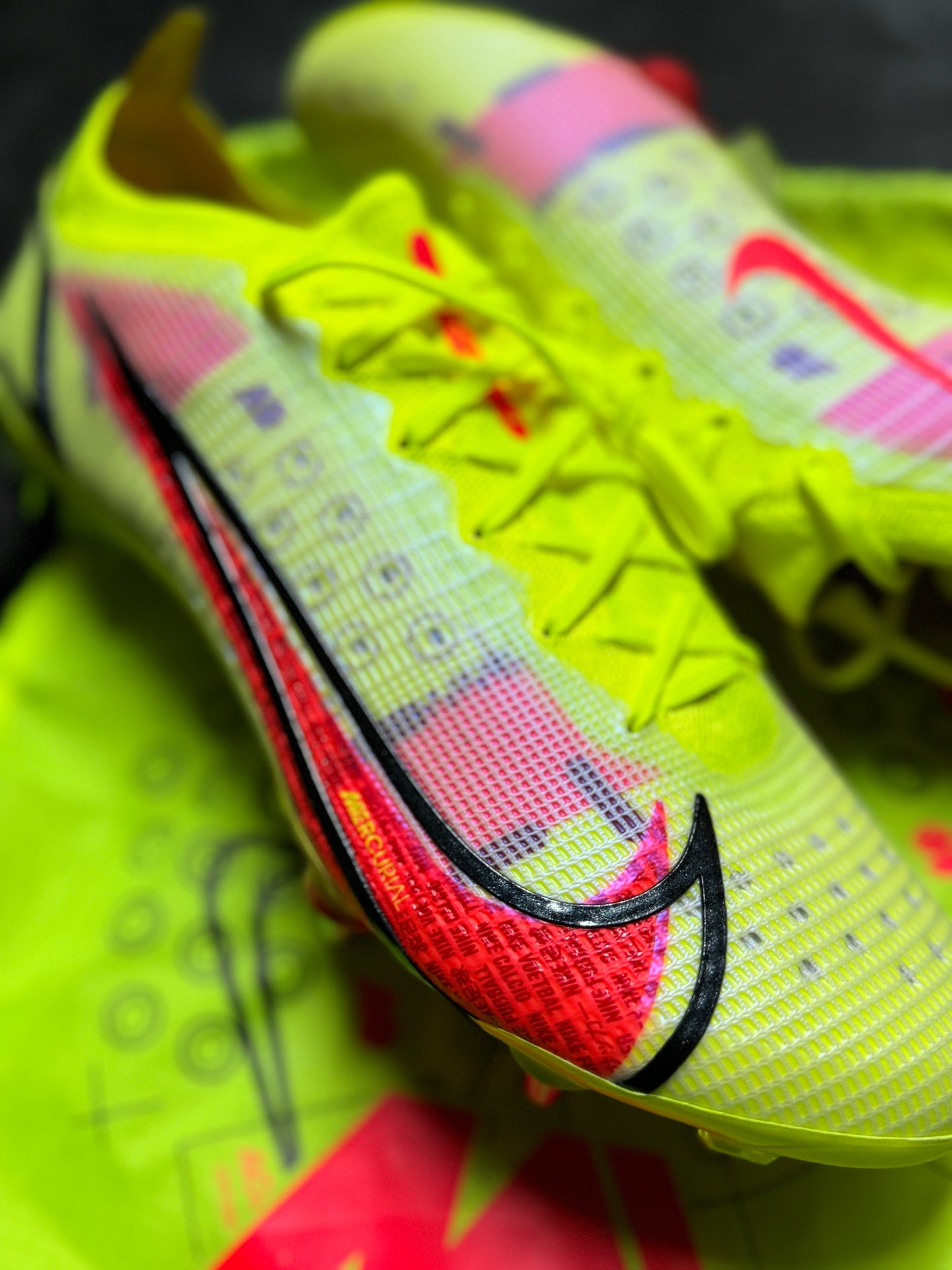 Nike Mercurial Vapor 14 Elite SG-Pro - Volt / Red