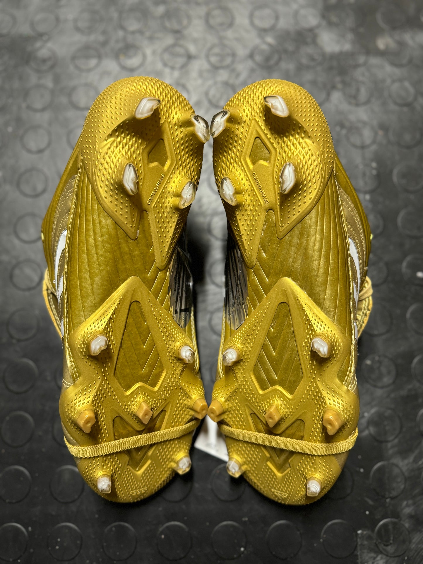 Adidas Predator Absolute Remake FG - Gold / White