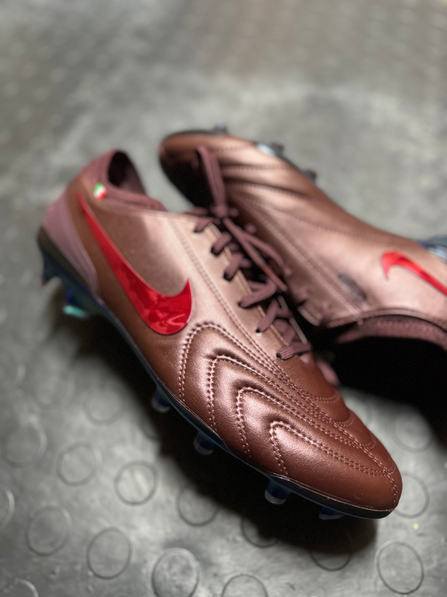 Nike Tiempo Legend 10 Elite ‘Luxe’ FG - Maroon / Red