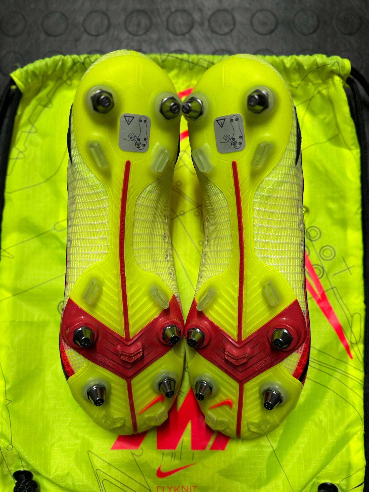 Nike Mercurial Vapor 14 Elite SG-Pro - Volt / Red