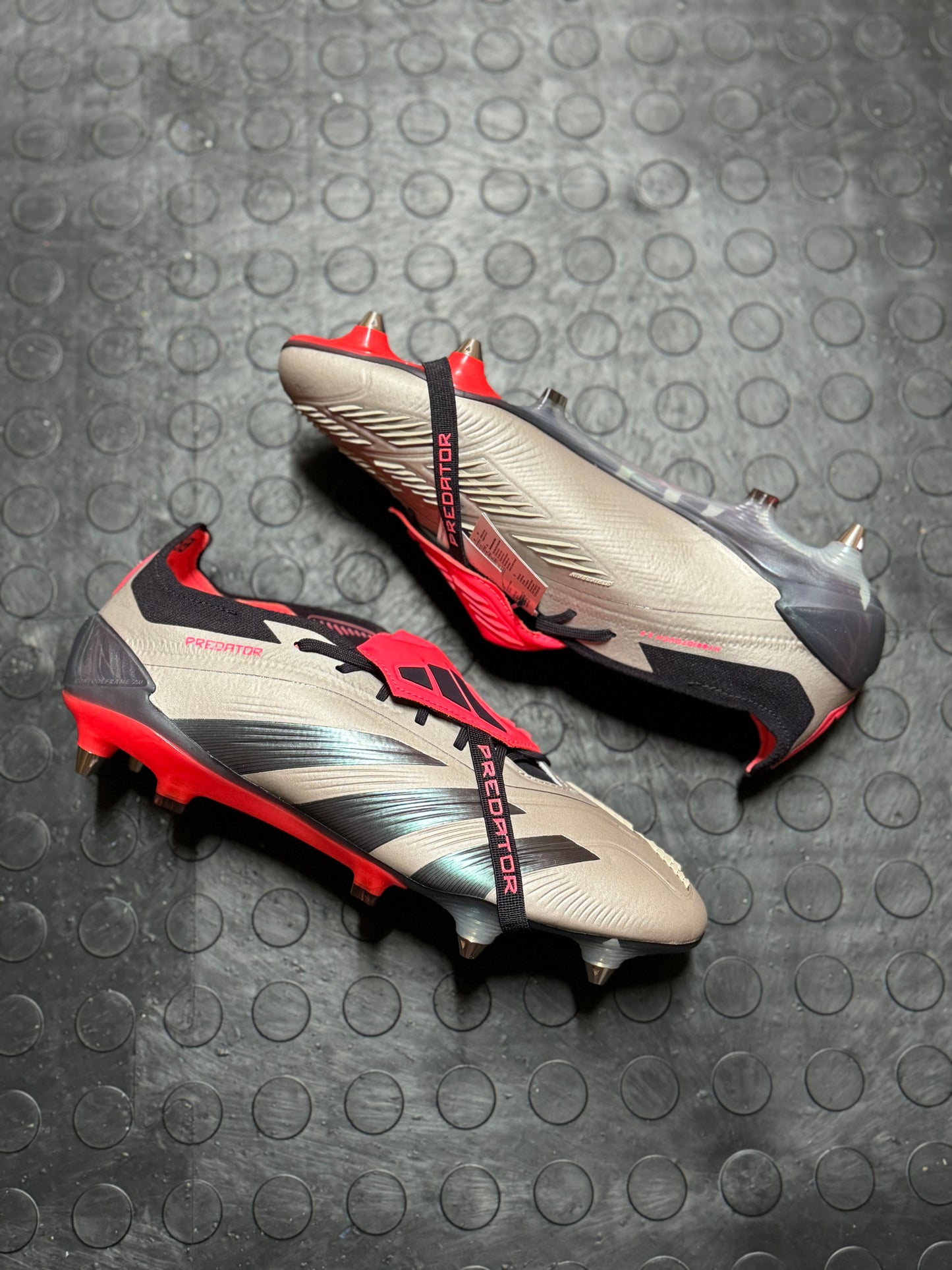 Adidas Predator Elite FT SG - Gold / Black / Red