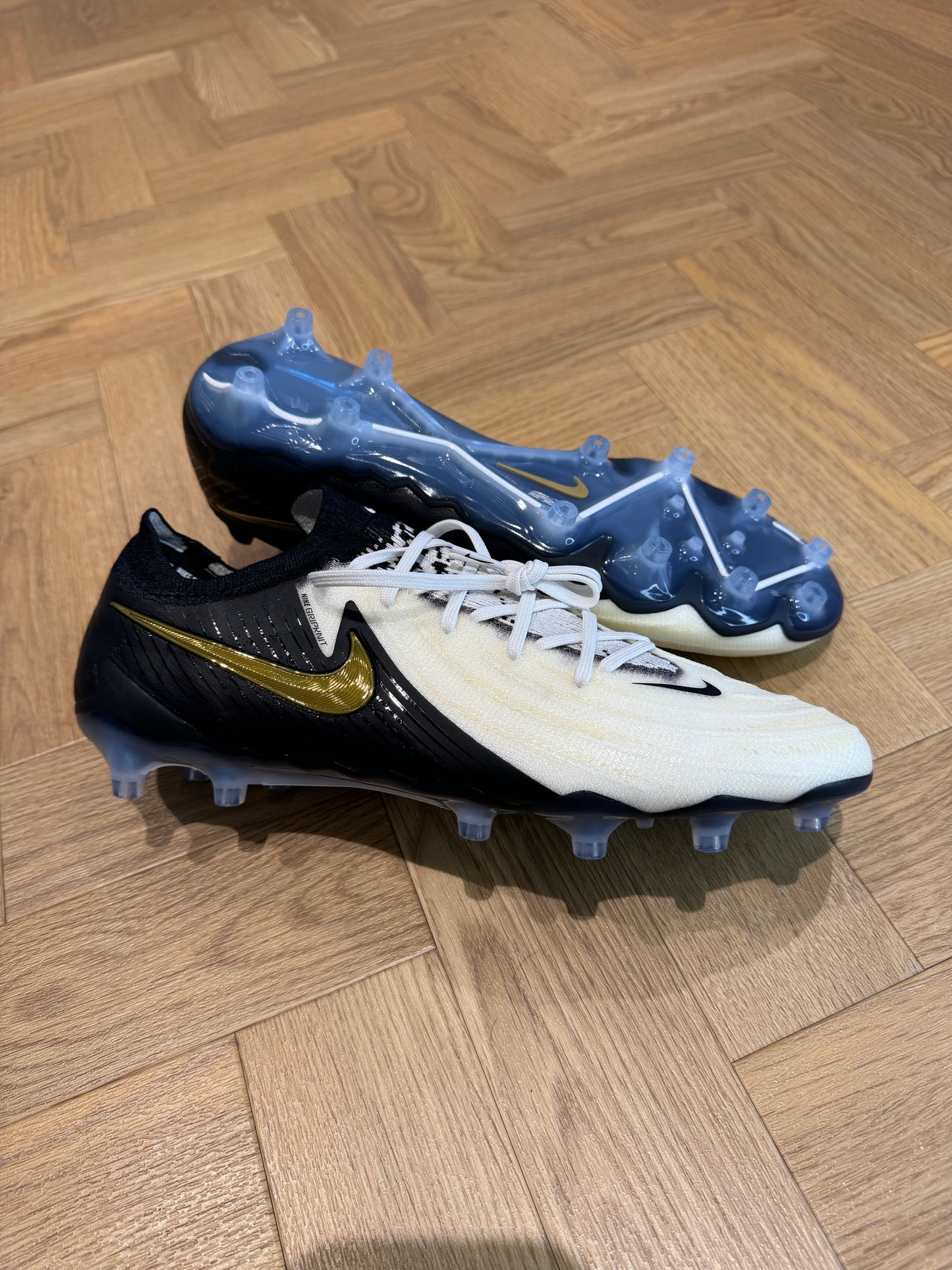 Nike Phantom GX 2 Elite AG-Pro - Cream / Black