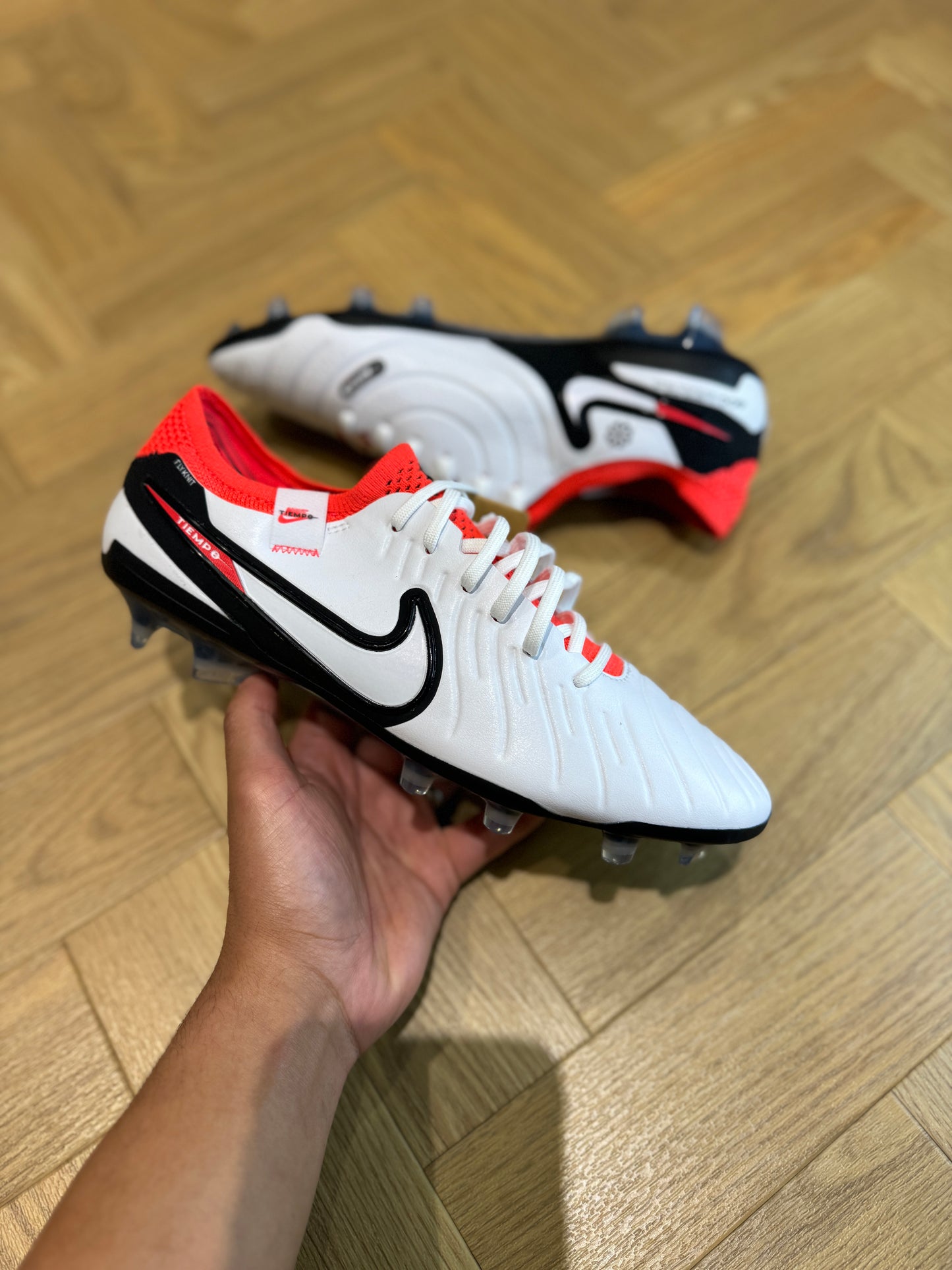 Nike Tiempo Legend 10 Elite FG - White / Red
