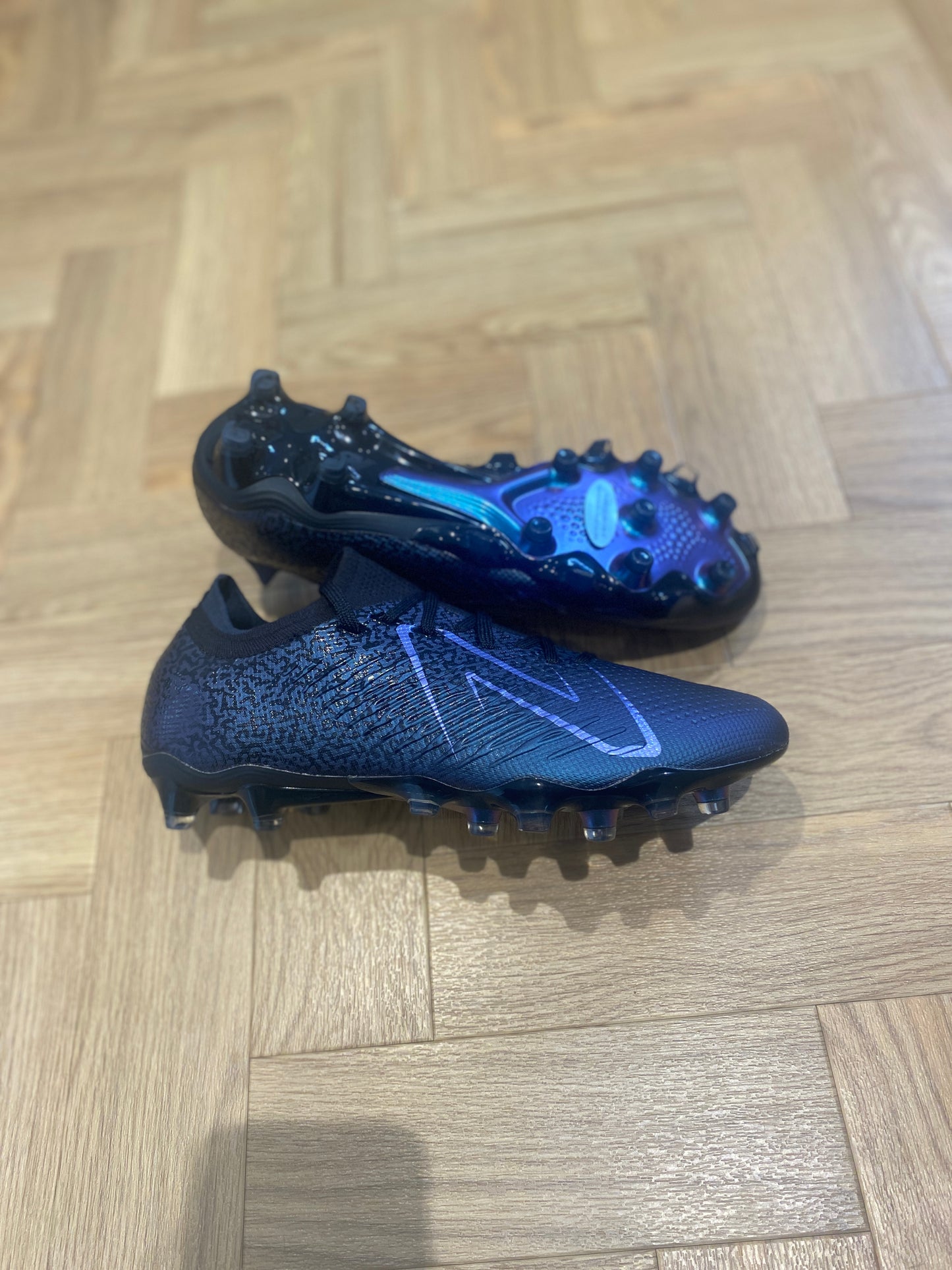 New Balance Tekela V4 Pro FG - Black / Purple