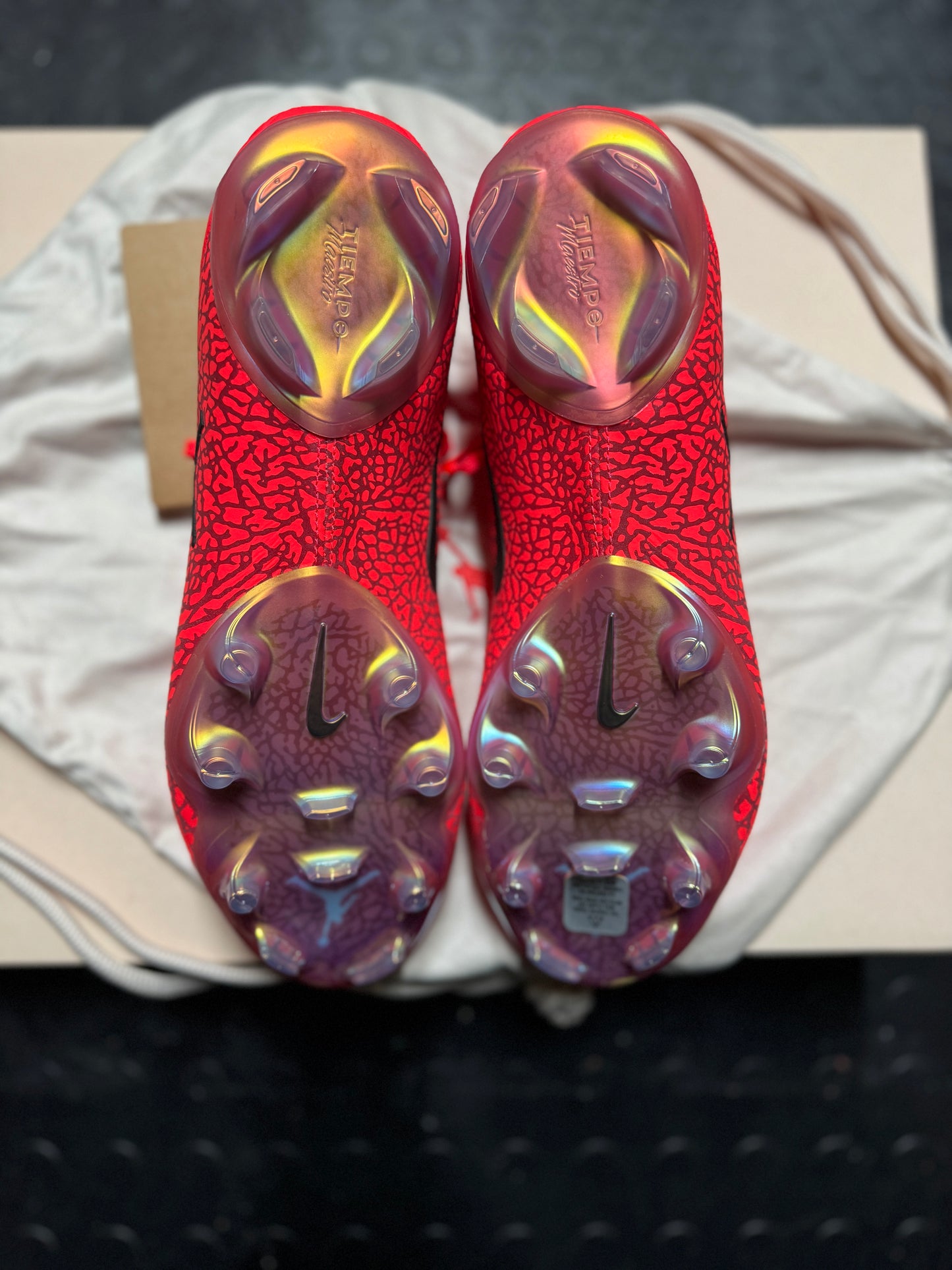 Nike Tiempo Maestro Elite x Jordan FG - Red / Black