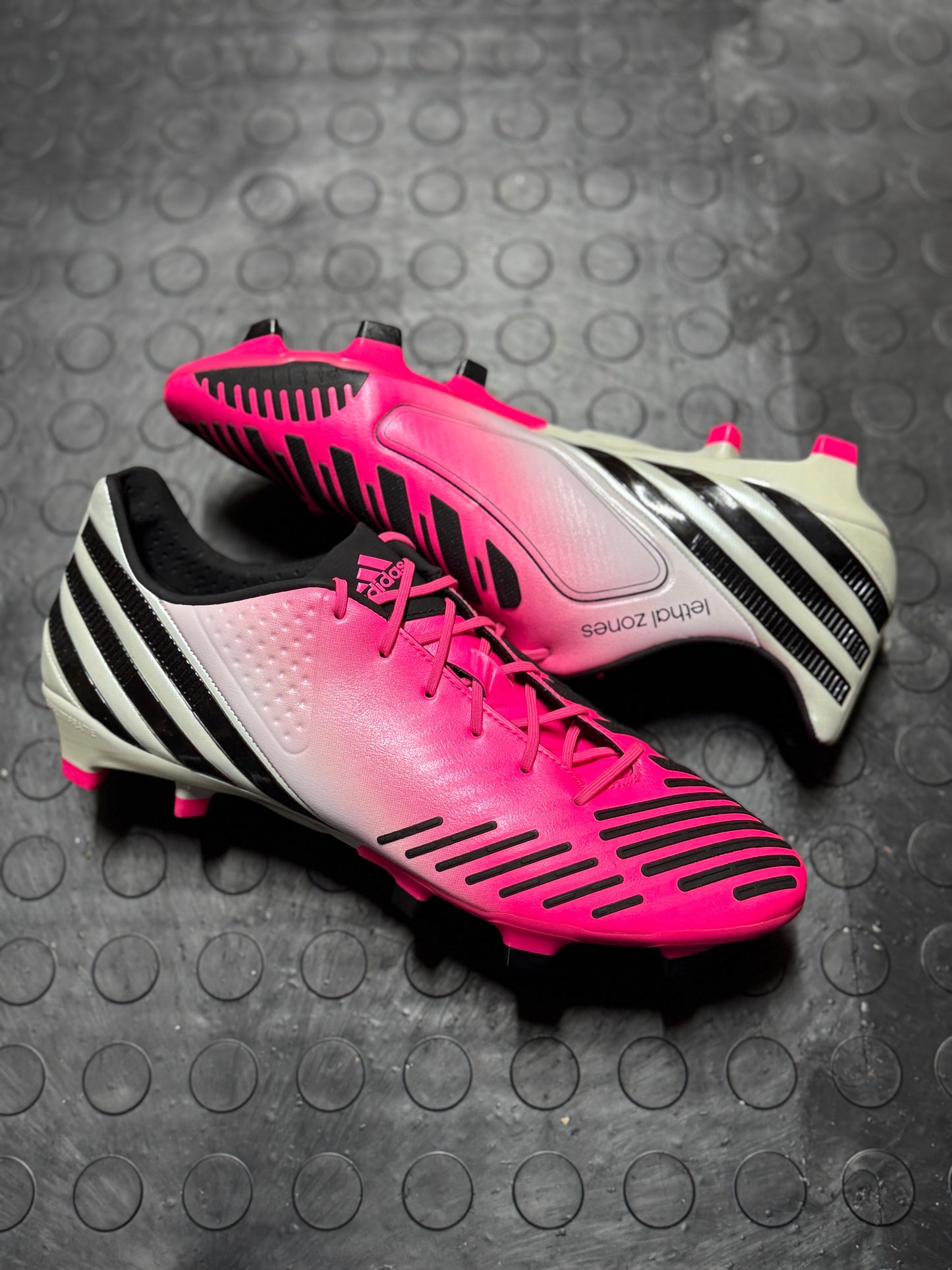 Adidas Predator LZ UK 9.5 Beckham FG NEW