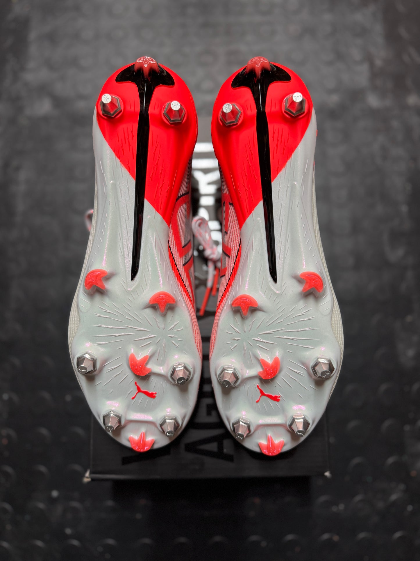 Puma Ultra 6 Ultimate SG UK 9.5 - White / Orange