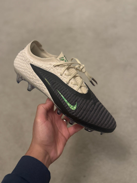 Nike Phantom 6 Elite ‘Mamba’ FG - Beige / Black