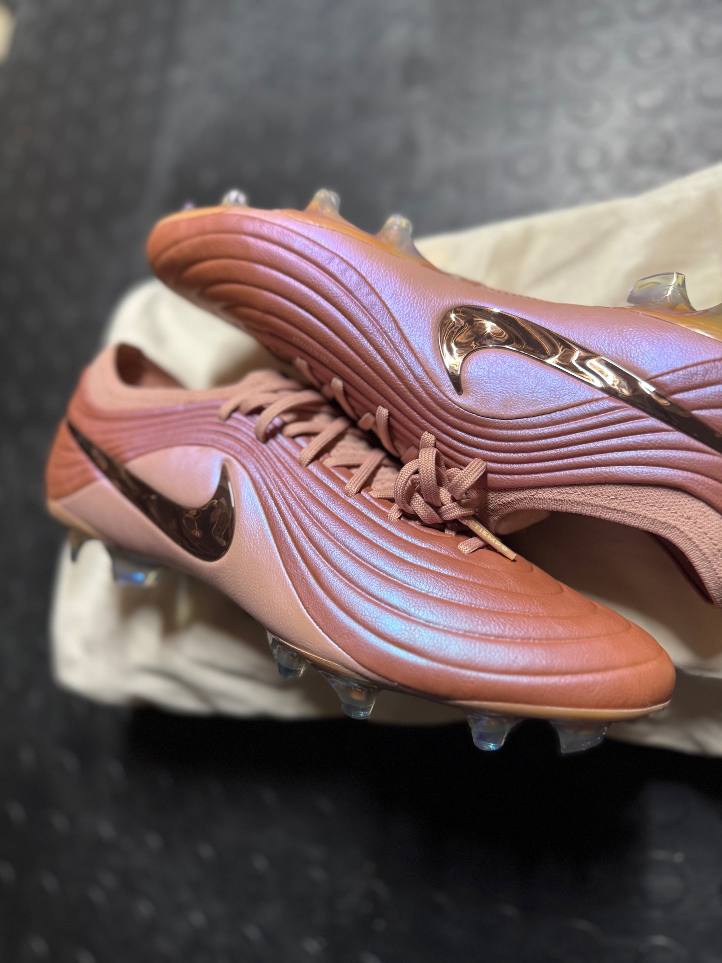 Nike Tiempo Maestro Elite FG - Pink / Chrome
