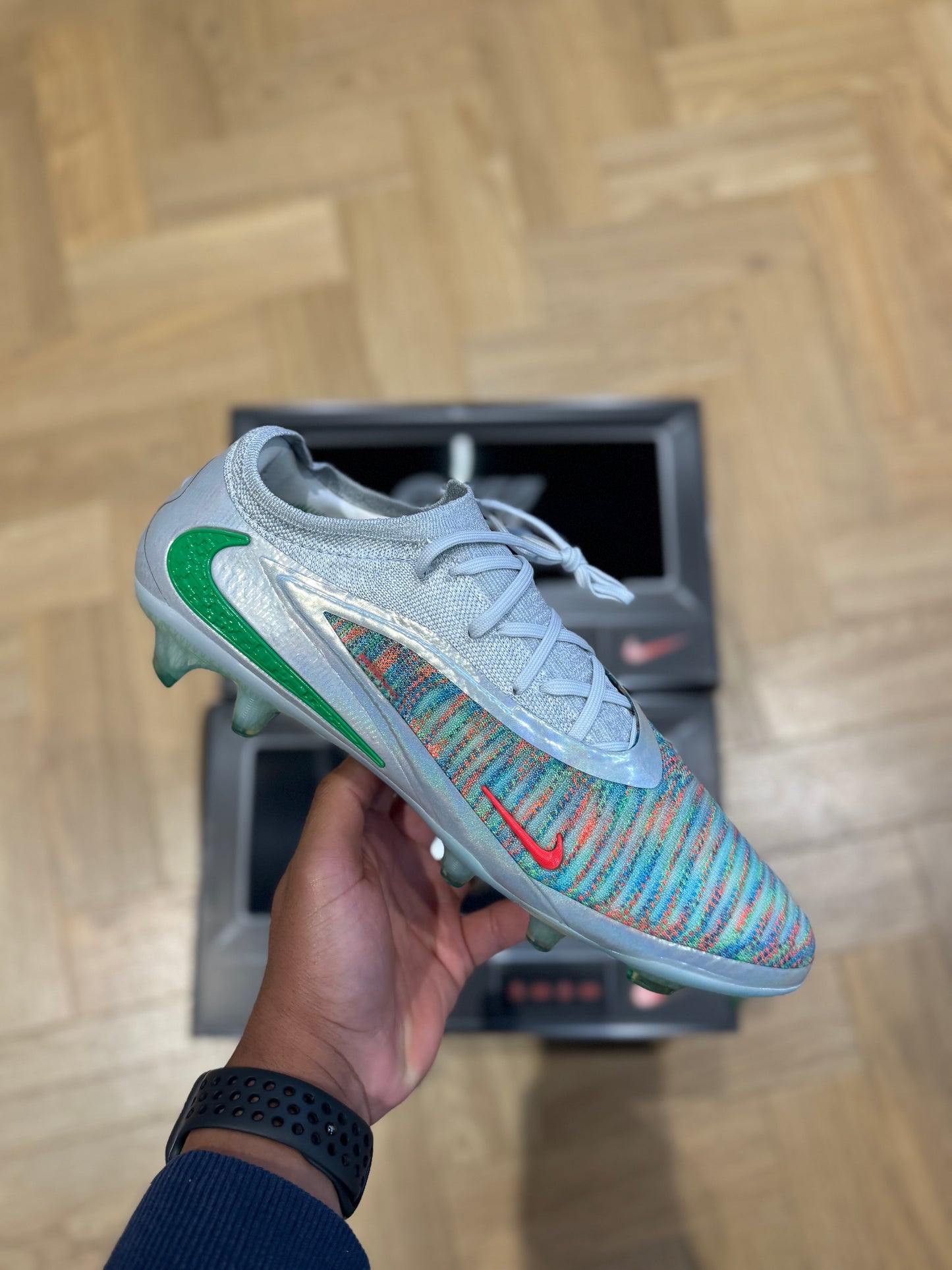 Nike Phantom 6 Elite x EAFC FG - White / Multi-Coloured