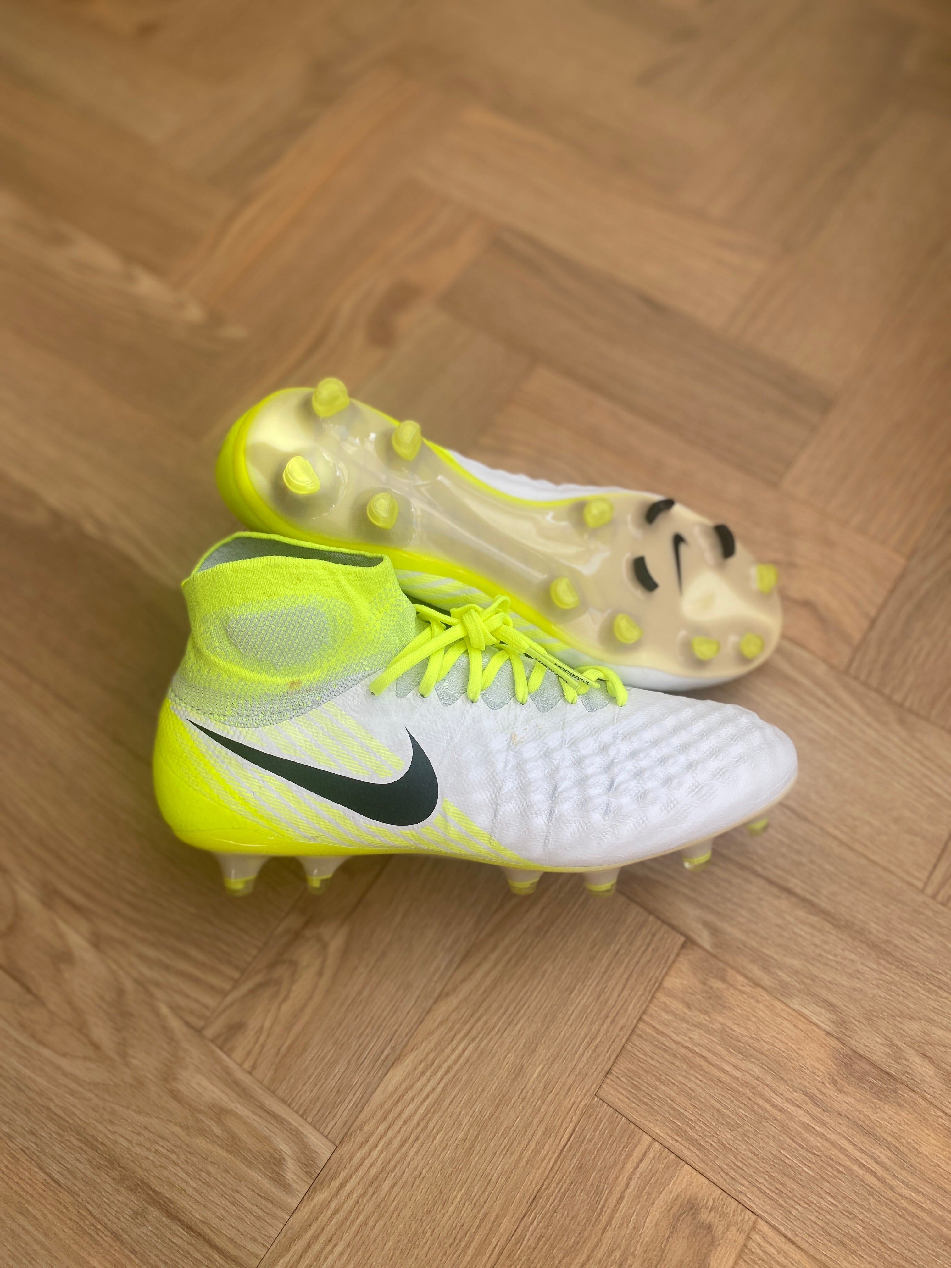 Nike Magista Obra II FG White Yellow