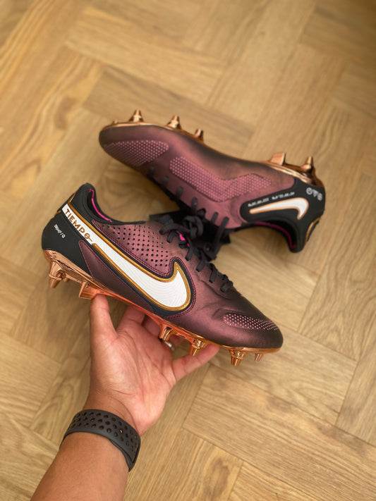 Nike Tiempo Legend 9 Elite SG-Pro - Burgandy / Gold