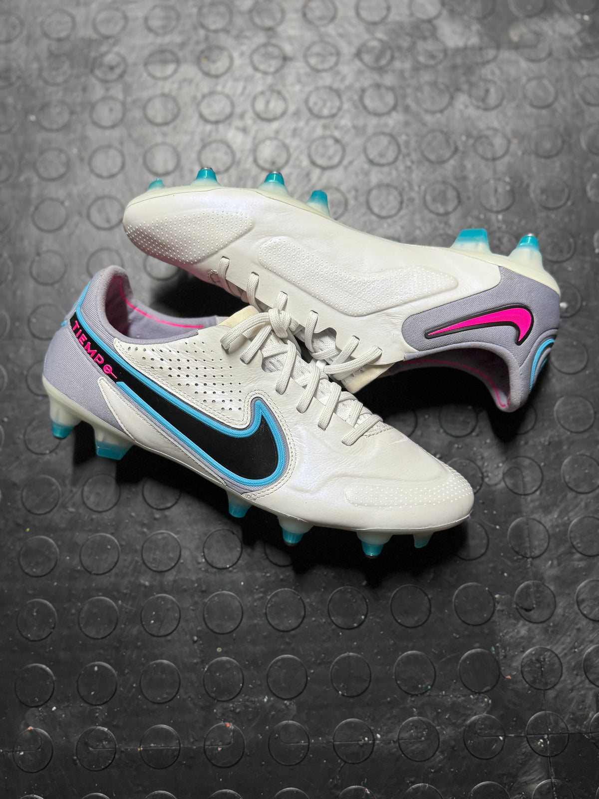 Nike Tiempo Legend 9 Elite SG-Pro AC - White / Blue