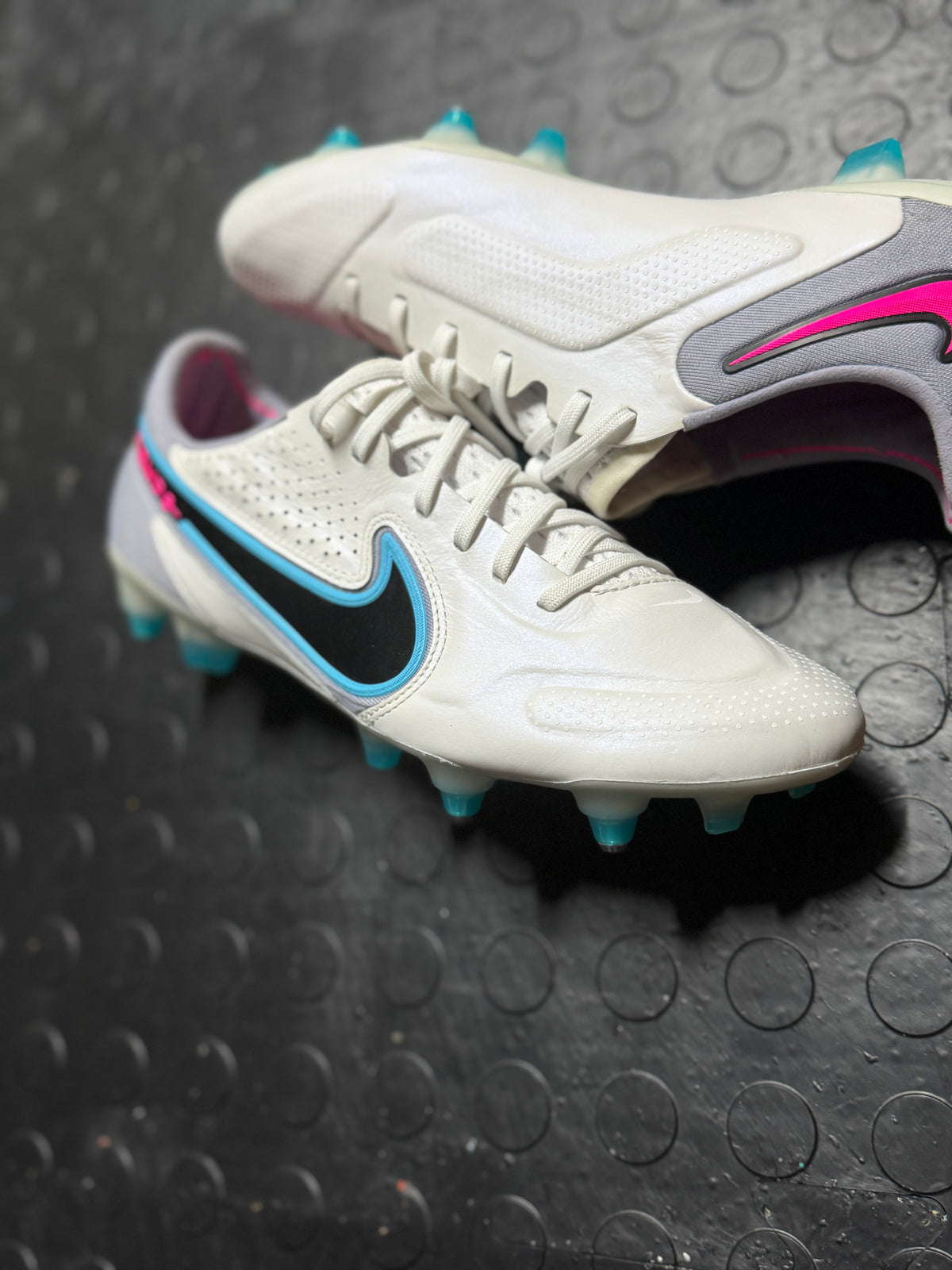 Nike Tiempo Legend 9 Elite SG-Pro AC - White / Blue
