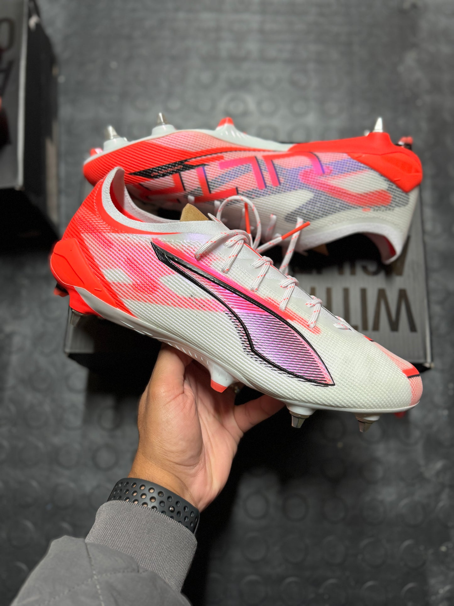 Puma Ultra 6 Ultimate SG UK 9.5 - White / Orange