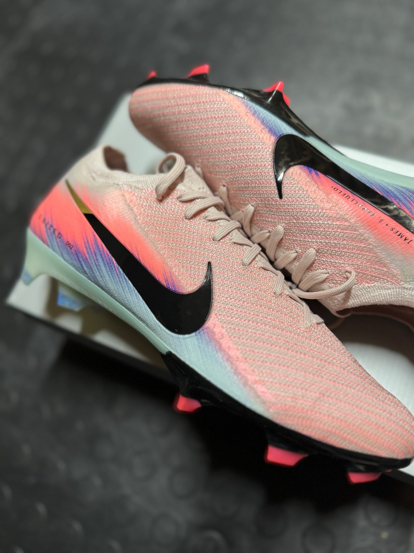 Nike Zoom Mercurial Vapor 16 Elite FG 'Nike United' - Pink / Blue